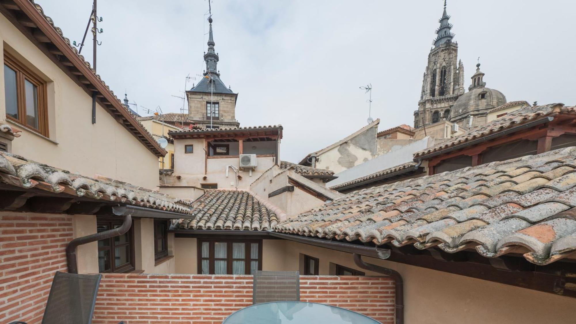 Apartamentos Las Teresitas Junto A La Catedral Толедо Экстерьер фото